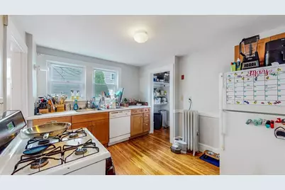 9 Fairview Ave, Watertown, MA 02472 - Photo 11