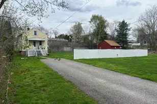 62 Hull St, Seekonk, MA 02771 - Photo 3