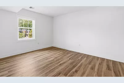 24 Greenleaves Dr #406, Amherst, MA 01002 - Photo 17