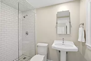 198 South St, Hingham, MA 02043 - Photo 17