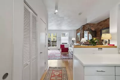 26 Bigelow St #A, Cambridge, MA 02139 - Photo 5