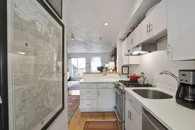 26 Bigelow St #A, Cambridge, MA 02139 - Photo 3