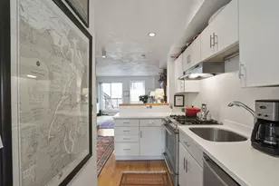 26 Bigelow St, Cambridge, MA 02139 - Photo 3