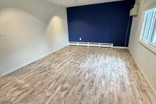 108 Cortland Cir, Leominster, MA 01453 - Photo 3
