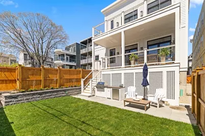 847 E 5th St #2, Boston, MA 02127 - Photo 23