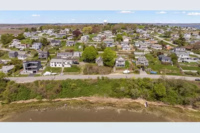 114 Little Neck Rd, Ipswich, MA 01938 - Photo 21
