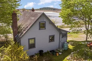 114 Little Neck Rd, Ipswich, MA 01938 - Photo 3