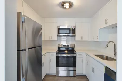 1049 Pleasant Street #7, New Bedford, MA 02740 - Photo 5