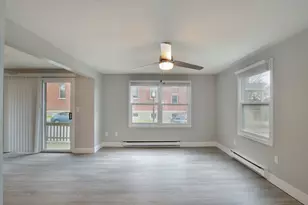 1049 Pleasant St, New Bedford, MA 02740 - Photo 3