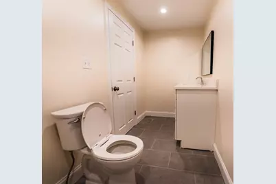 340 East Main St #2, East Brookfield, MA 01515 - Photo 11