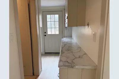 156 R Eastern Ave #2, Essex, MA 01929 - Photo 11