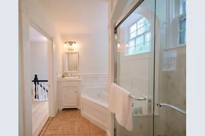 82 Center, Nantucket, MA 02554 - Photo 27