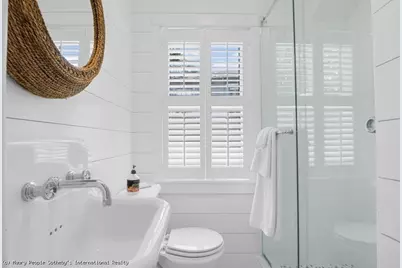 82 Center, Nantucket, MA 02554 - Photo 29