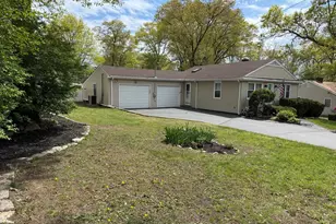 320 Brown St, Attleboro, MA 02703 - Photo 7