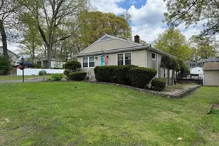 320 Brown St, Attleboro, MA 02703 - Photo 3