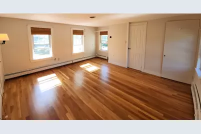 369 Village St, Medway, MA 02053 - Photo 15