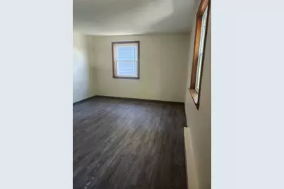 484 Western Ave #B4, Lynn, MA 01902 - Photo 3