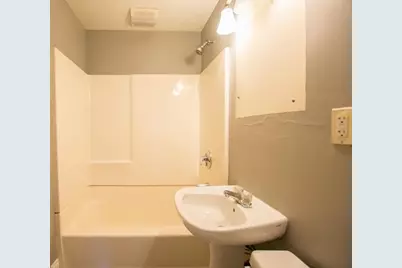 75 Hammond St #1, Bridgewater, MA 02324 - Photo 9