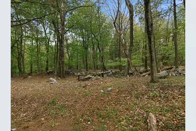 6 Richardson St, Uxbridge, MA 01569 - Photo 25