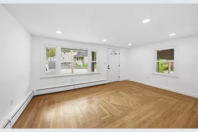 6 Richardson St, Uxbridge, MA 01569 - Photo 7