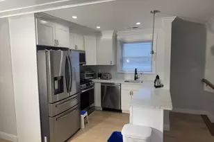 17 Cherry St, Medford, MA 02155 - Photo 7