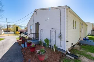 82 Patton, Woonsocket, RI 02895 - Photo 27
