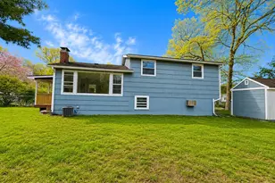 283 Pond St, Rockland, MA 02370 - Photo 3