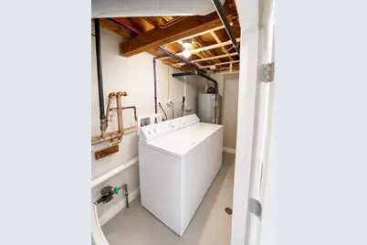 283 Pond St, Rockland, MA 02370 - Photo 11