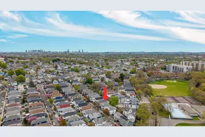 52 Sterling St, Somerville, MA 02144 - Photo 3