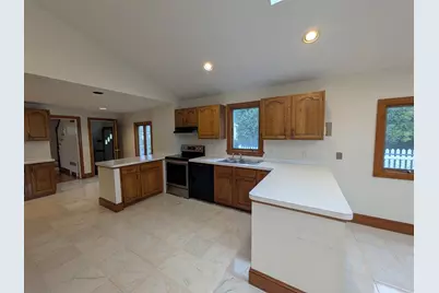 16 Nathaniel Rd, Winchester, MA 01890 - Photo 3