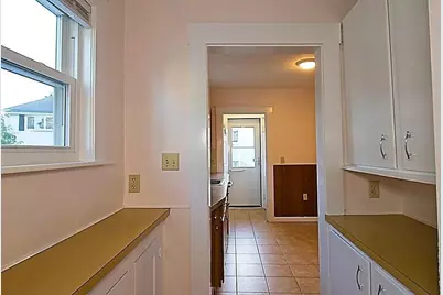 28 Durso Ave #28, Malden, MA 02148 - Photo 9