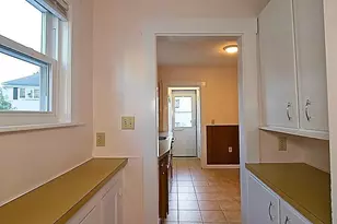 28 Durso Ave, Malden, MA 02148 - Photo 9