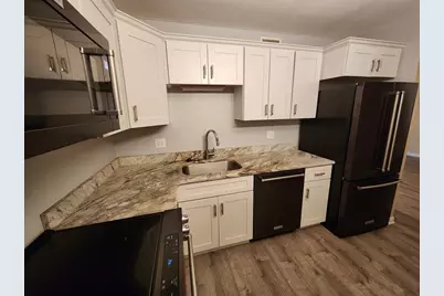 200 Locust St #303, Lynn, MA 01904 - Photo 5