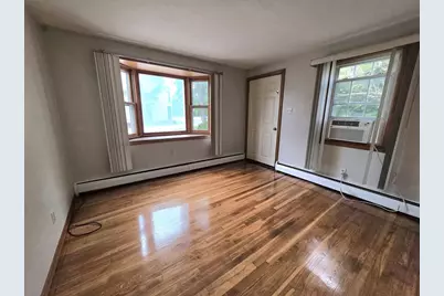 27 Cross Street #1, Grafton, MA 01560 - Photo 3