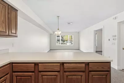 26 Greenleaves Dr #602, Amherst, MA 01002 - Photo 5