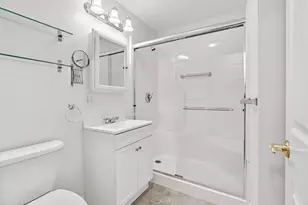 26 Greenleaves Dr, Amherst, MA 01002 - Photo 17