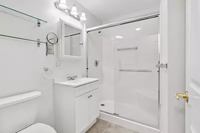 26 Greenleaves Dr #602, Amherst, MA 01002 - Photo 17