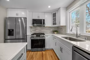 29 Timber Ln, Dennis, MA 02641 - Photo 11