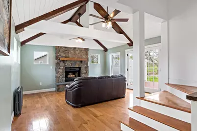 539 Maple Ave, Swansea, MA 02777 - Photo 23