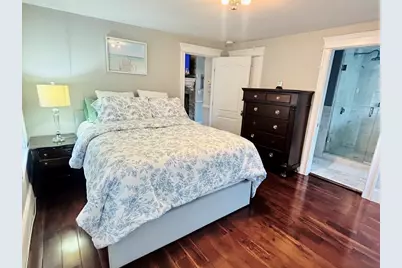 155 W 9th St #2, Boston, MA 02127 - Photo 5