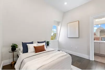 160 Norfolk St #A, Cambridge, MA 02139 - Photo 17