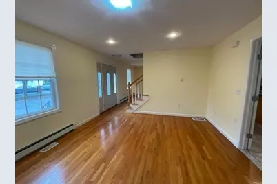72 Cedar Rd N, Medford, MA 02155 - Photo 3