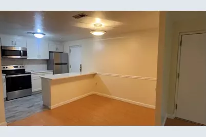 354 Neponset St #E, Canton, MA 02135 - Photo 5