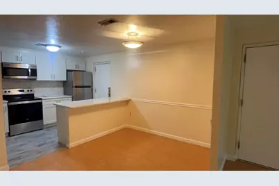 354 Neponset St #E, Canton, MA 02135 - Photo 5