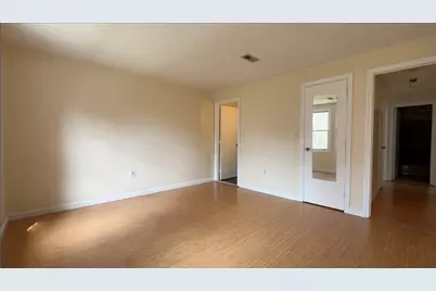 354 Neponset St #E, Canton, MA 02135 - Photo 9