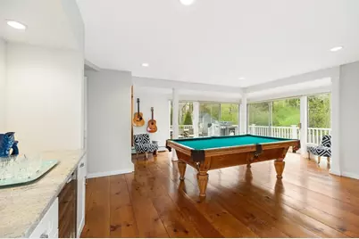5 Mount Pleasant Ave, Gloucester, MA 01930 - Photo 11