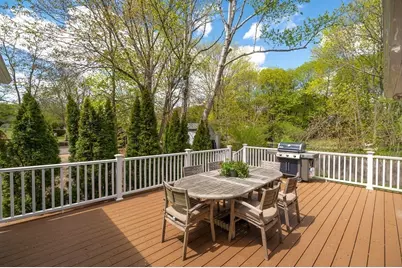 5 Mount Pleasant Ave, Gloucester, MA 01930 - Photo 17