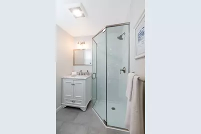 5 Mount Pleasant Ave, Gloucester, MA 01930 - Photo 15