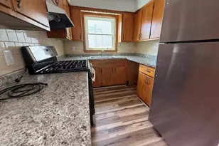 631 Walnut St, Fall River, MA 02720 - Photo 3