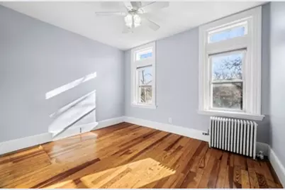 1834 Beacon St #5, Brookline, MA 02445 - Photo 3